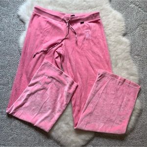 BCBG pink velour pants size medium